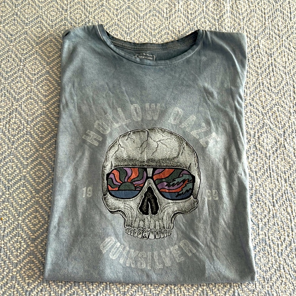 Boys Quiksilver Hollow Dayz Tee Moonlit Ocean color Sz 18 Skater T Shirt Retro